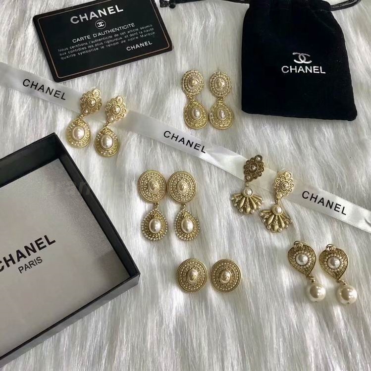 Chanel Earrings 913